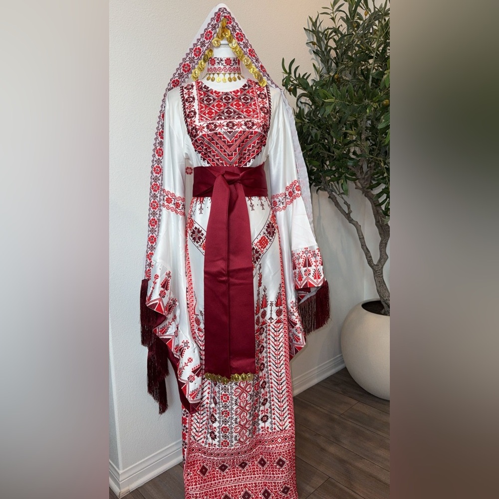 New Womens Henna Kaftan Thobe Satin Dress Red and White Size Small/Medium 4-6